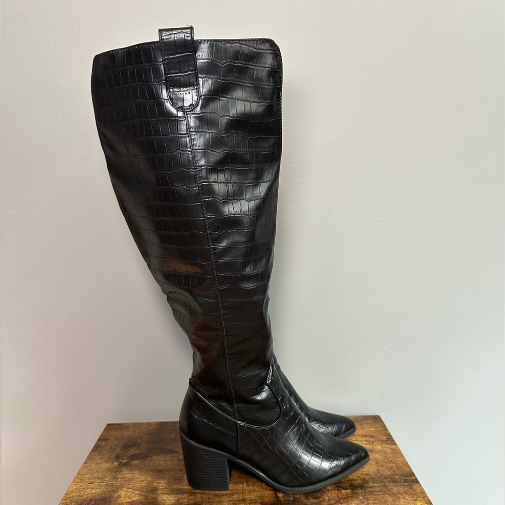 Black Knee-High Boots - Picture 2 of 16